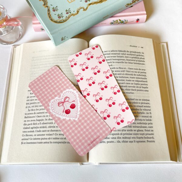 Semn de carte - Dainty Cherry